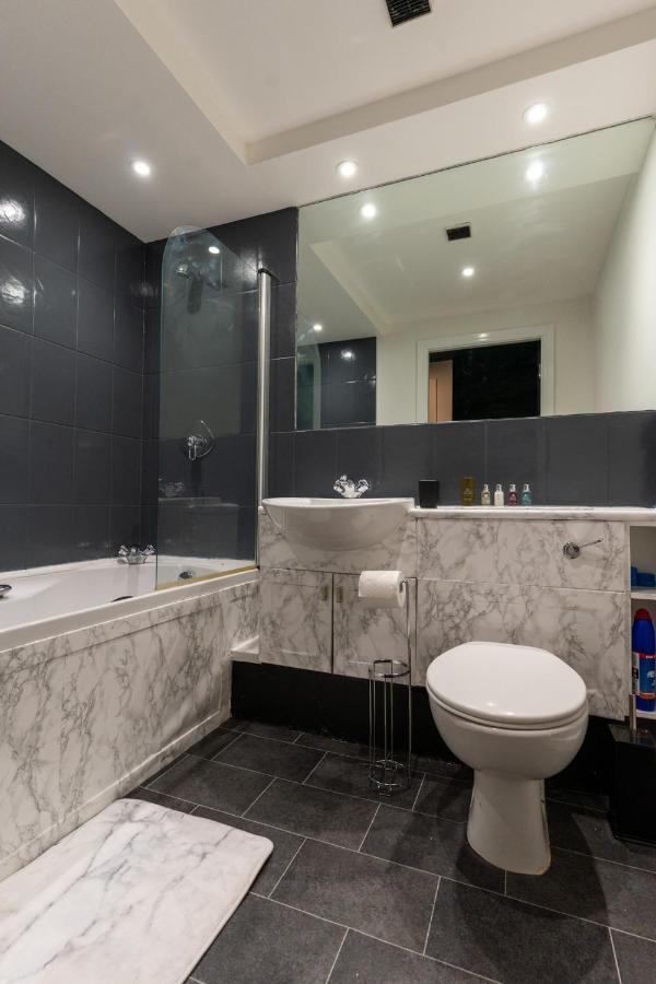 Jpg Theatre Suite - High Floor Mcr Luxe Apartment W Balcony Canal Views Manchester Exterior photo